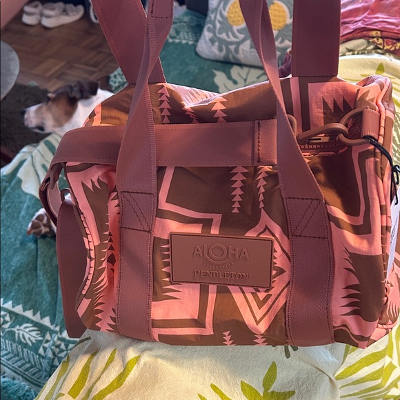 Aloha Collection Special Edition Stubby duffle Bag - Picture 6 of 7